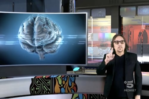 Cosa vogliono impiantarci nel cervello, a Striscia la notizia lo scenario da brividi