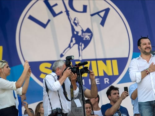 Salvini: "Governeremo trent'anni". E lancia la Lega delle leghe