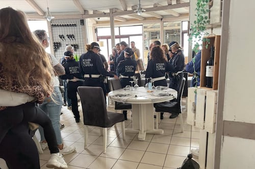 Ostia, la verità del balneare: "Lo stabilimento è identico al '95 ma ora è abusivo"