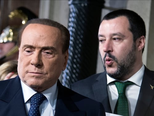 Missili sulla Siria, Salvini: "Pazzesco"Ma Berlusconi frena: "Meglio tacere"