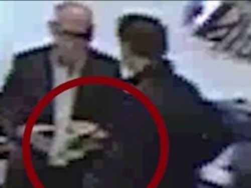 Facevano sparire i fascicoli in cambio di voti