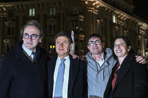 Quarta Repubblica, il primo sondaggio dopo il Referendum è una doccia fredda per la sinistra