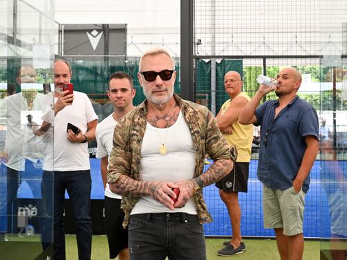 Gianluca Vacchi, “presunti abusi edilizi”. Indagine sulla villa a Porto Cervo