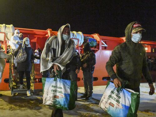 Collaborazione costante con Tunisi: la soluzione per i migranti e per frenare la rotta mediterranea