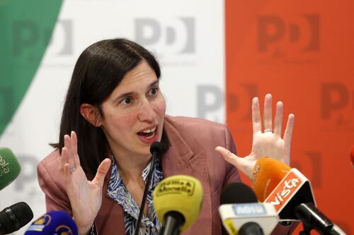 Elly Schlein, lo sfogo coi suoi: "Non statemi addosso". Pd allo sbando