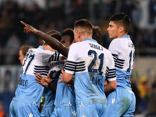 La Lazio soffre ma vola in zona Champions