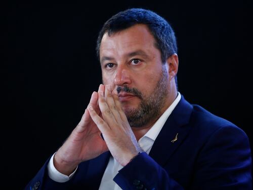 Salvini: "Prenderemo questi infami. E la pagheranno cara"