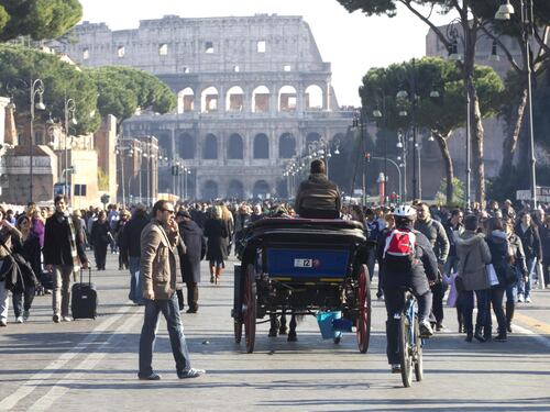 Da Natale al 6 gennaio via dei Fori Imperiali diventa zona pedonale