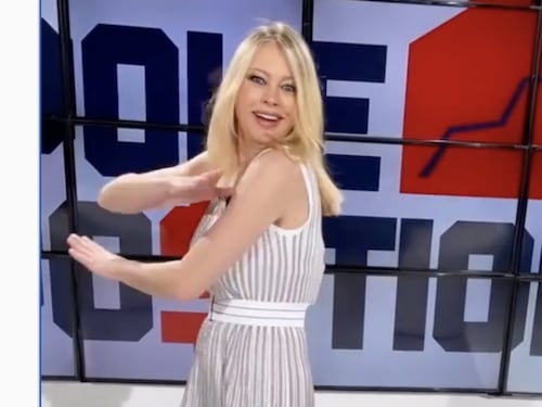 Il balletto di Anna Falchi in onore del maestro Franco Battiato