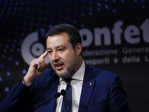 "Ha vinto il buon senso". Matteo Salvini soddisfatto per lo sciopero ridotto