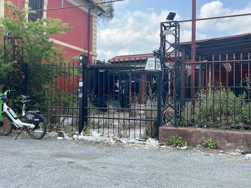 Roma, il degrado è senza limiti: situazione da incubo a Capannelle