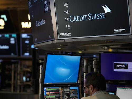 Mercati finanziari, Credit Suisse affonda le Borse