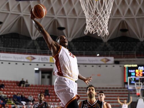Basket e Volley, stop a tutti i campionati