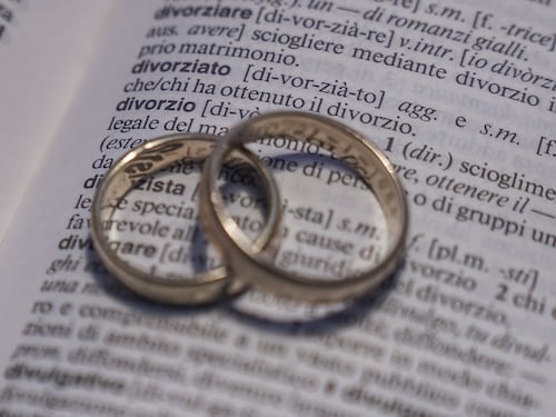 Separazioni e divorzi, il Comune "la fa lunga": 18 mesi per un appuntamento