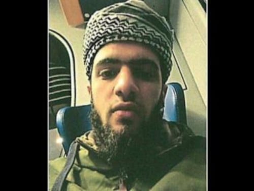 "Pronto a fare la guerra per l'Isis". In manette clandestino di 22 anni
