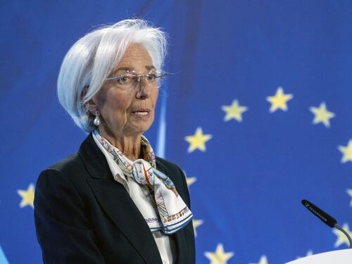 Bce, taglio di 25 punti dei tassi di interesse dopo 10 rialzi consecutivi