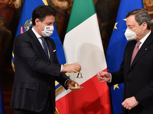 Mario Draghi triplica i ristori di Giuseppe Conte. Pronti 9,4 miliardi contro 3,2