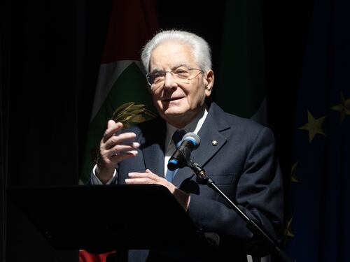 Carceri, l'appello di Mattarella a Rebibbia: “Non accettiamo istituti in condizioni inumane”