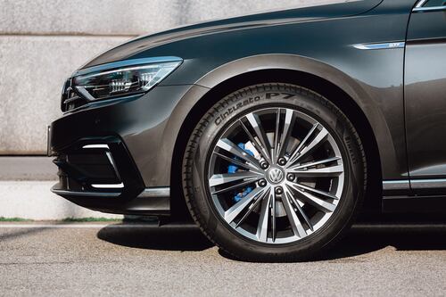 Pirelli P7, pneumatico intelligente