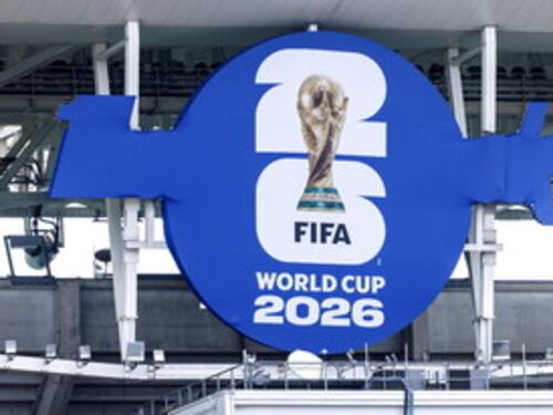 Ai Mondiali avatar dei calciatori, cani robot, sensori nei palloni e intelligenza artificiale