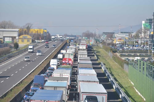 Traffico "in costante aumento". Arriva un weekend da bollino rosso sulle strade