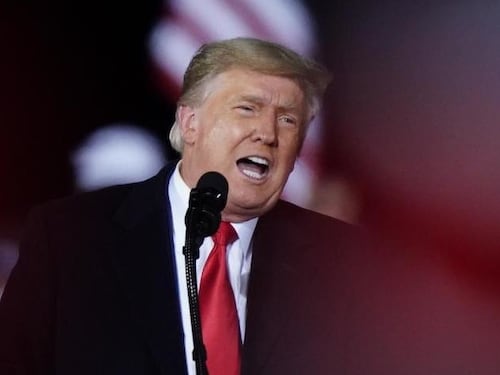 "Incitamento all'insurrezione". Ecco la bozza dell'impeachment a Trump