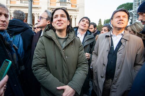 Referendum, Schlein si sgola. Ma Conte la “brucia” e fa il dibattito con Nordio