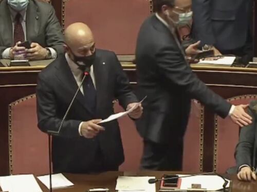 Conte ha mentito agli italiani. Paragone all'assalto: ecco perché è pericoloso