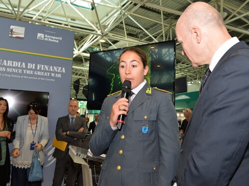 La Guardia di Finanza in mostra all'aeroporto di Fiumicino