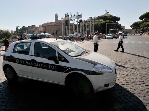 Bar e ristoranti fuorilegge. A Roma partono le denunce