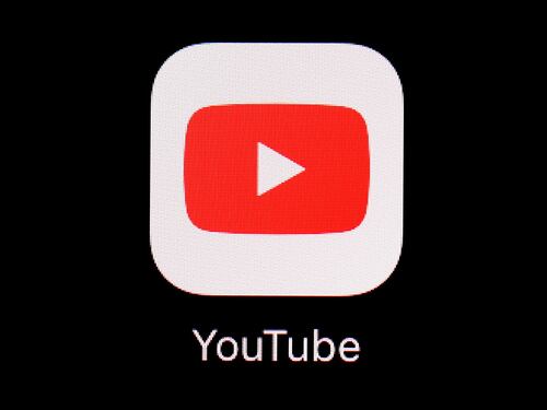 YouTube zittisce tutti i no-vax: chiusi i canali per “disinformazione sul Covid”. Ma le vittime sono numerose
