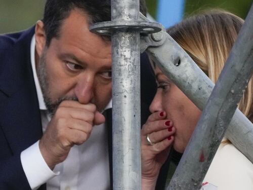 Governo, Giorgia Meloni incontra Salvini. La frase dopo il faccia a faccia