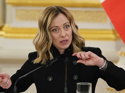 La violenza non è mai democrazia