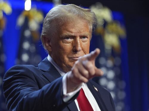 Usa, Trump ha già pronto il giro di vite contro i migranti: migliaia di espulsioni