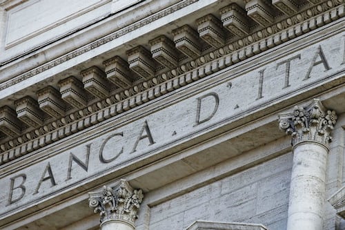 Bankitalia: rischi stabilità contenuti, ma possibili improvvise correzioni mercati