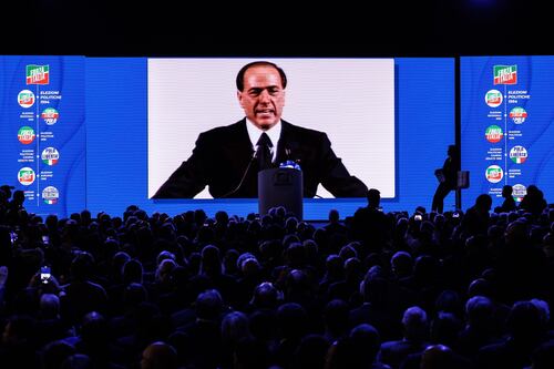 Silvio Berlusconi, spunta il "lascito ideale". Le parole alla figlia: "Poi te ne vai"