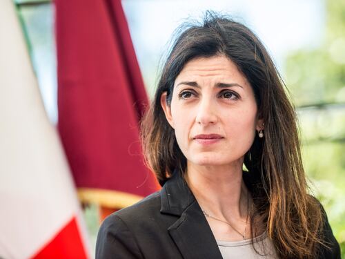 Raggi sullo stadio: "Basta chiacchiere. Prima si fanno le opere pubbliche"
