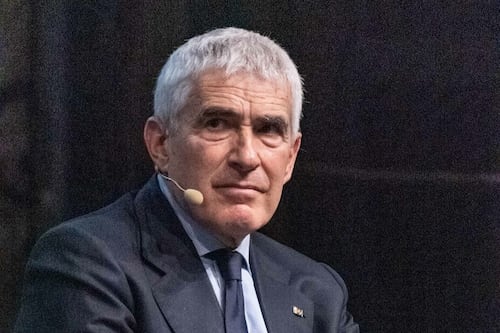 Polizia nel mirino, Casini smonta i teoremi della sinistra: "Polemiche autolesioniste"