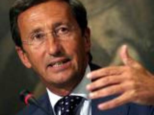 Fini: "I pm restino indipendenti Via alle riforme, ma condivise"