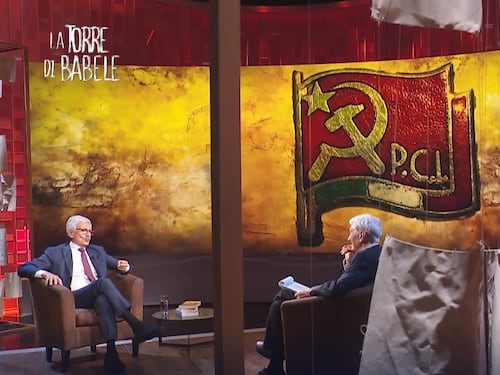 D’Alema adombra il complottone contro Sanchez e ammette: “Mi manca il Partito comunista”