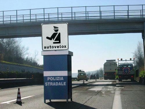 Così la politica vuol fregarci con l’Autovelox