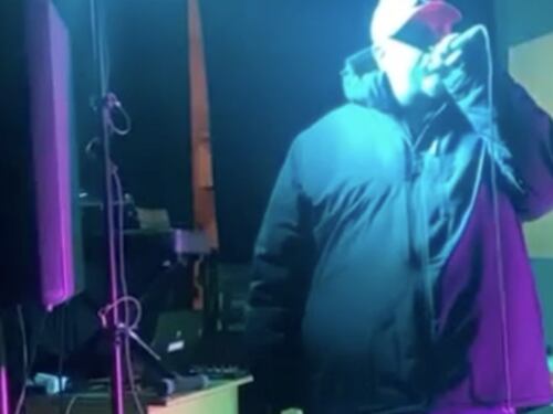 Giorgia Meloni, insulti sessisti del rapper Gennarone al 1° maggio: e la sinistra muta