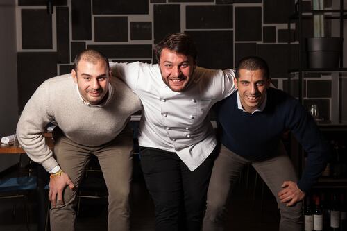 Tre rugbysti in cucina, nasce nel quartiere Prati "Almatò"