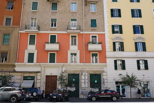 Roma, si costituisce il cecchino di Prati: trovato grazie ai registri delle armerie