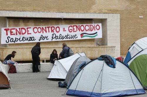 La Sapienza, "tende" contro gli accordi con Israele. Silenzio sull'attacco iraniano