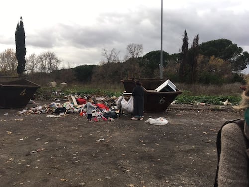 Roma, emergenza nomadi in via di Salone. E i bambini non vanno a scuola