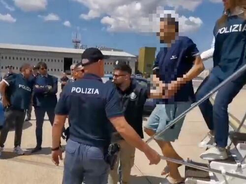Villa Pamphili, Kaufmann torna Italia e va in carcere a Rebibbia. Caos e crisi sul volo