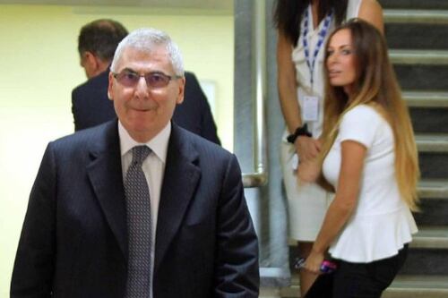 È morto Bibi Ballandi, storico produttore tv. Il dolore delle star da Fiorello alla Carlucci