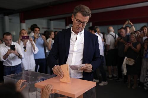 Elezioni in Spagna, popolari in testa ma la maggioranza è incerta