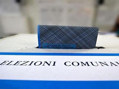 Il centrodestra vince a Cagliari. Ballottaggio a Sassari, grillini ko